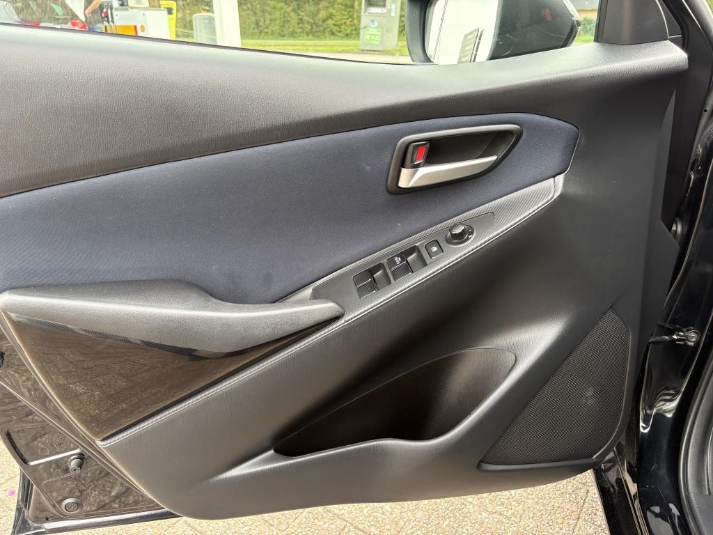 Mazda 2 1.5 skyactiv-g ts+ stoelverwarming cr.ctrl 16"velgen