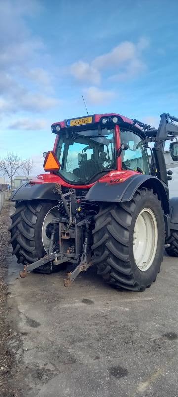 Valtra n 114
