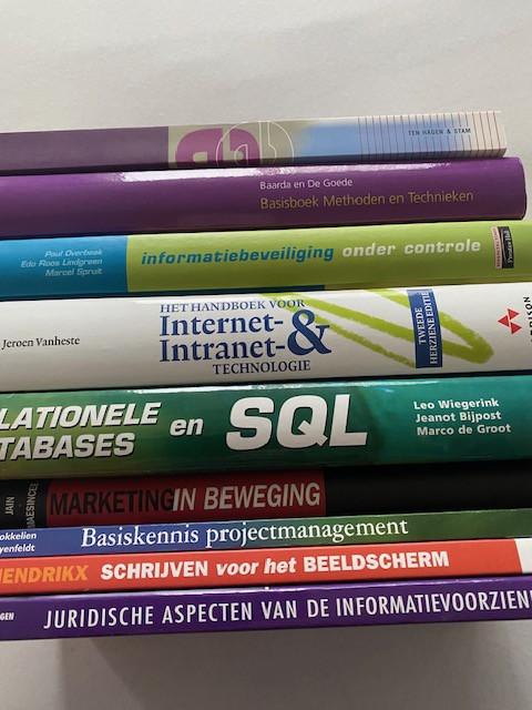 Diverse studieboeken  HBO t.e.a.b.
