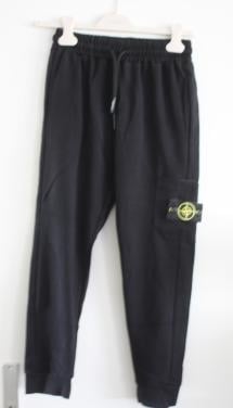 Zwarte broek maat 176