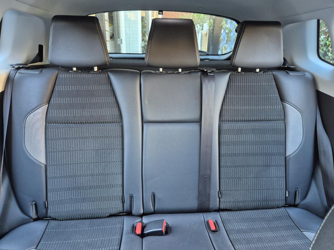 Peugeot 2008 Allure Premium 1.2 Vti