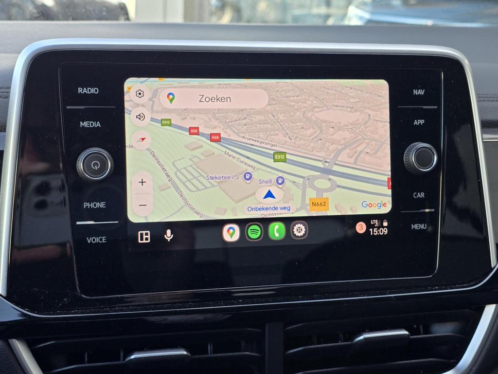 Volkswagen T-roc 1.5 tsi r-line edition virtual cockpit stuur/stoelverwarmi