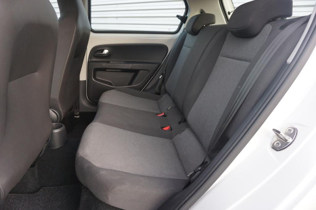 Volkswagen UP! 1.0 move up! bluemotion airco / elektr. ramen / lm velgen / 