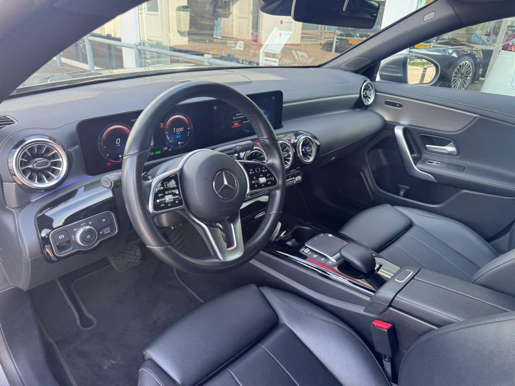 Mercedes-Benz Cla shooting brake 250 e business solution luxury limited