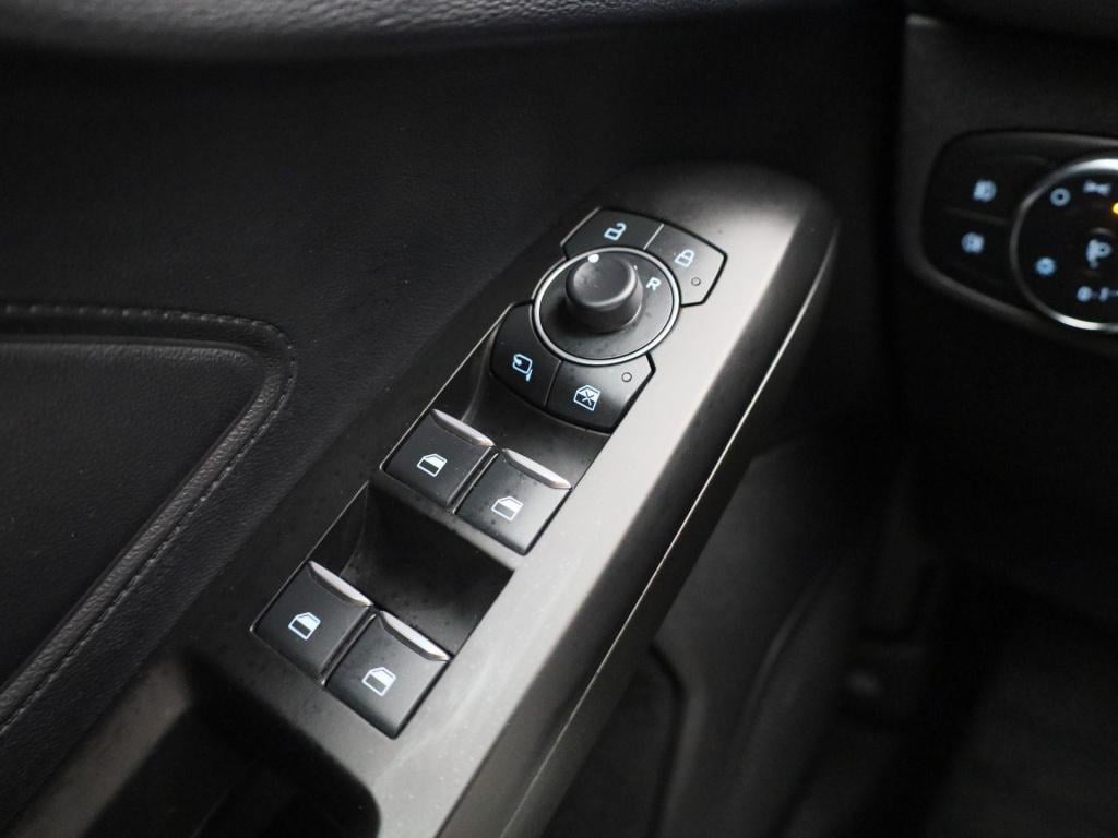 Ford Focus wagon 1.0 ecoboost hybrid titanium | climate control | cruise co