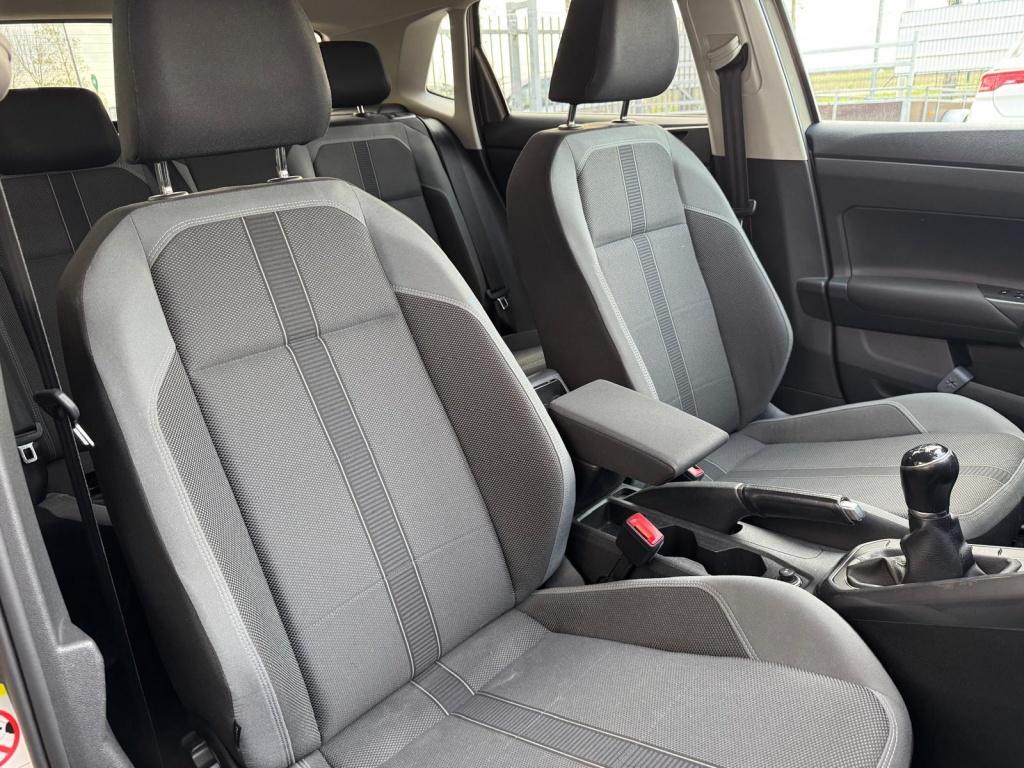 Volkswagen Polo 1.0 tsi highline