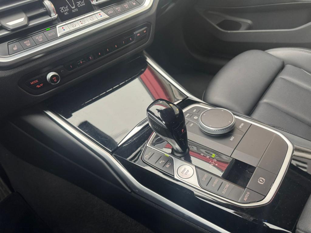 BMW 3-serie touring 320e business edition plus