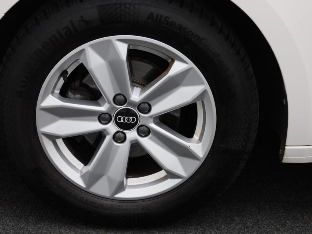 Audi A1 Sportback 1.0 25 tfsi 70kw | virtual cockpit | parkeer sensoren | c