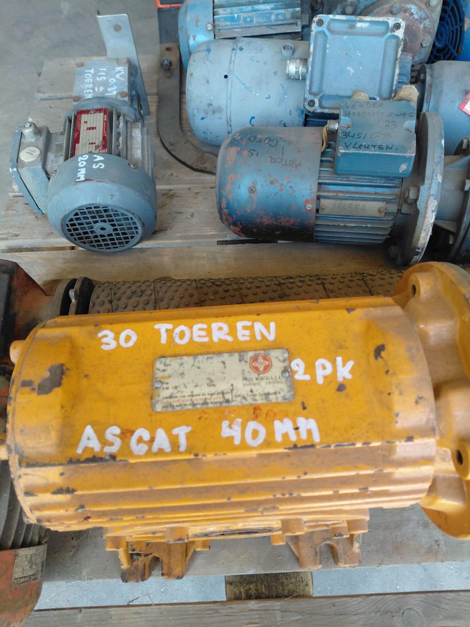 Elektromotoren 9 stuks