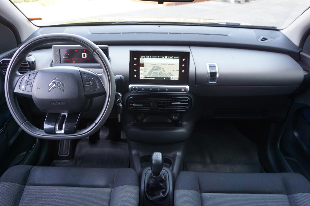Citroen C4 Cactus 1.2 vti shine climate / navi / cruise / camera / pano / p