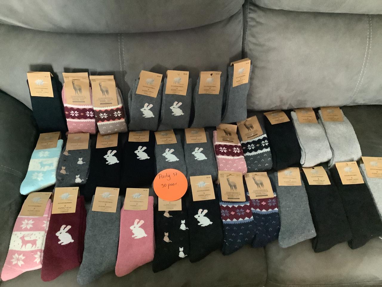 Partij heerlijk warme wollen sokken. ( partij 57)