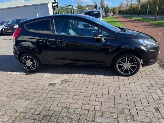 Ford Fiesta 1.25 ghia