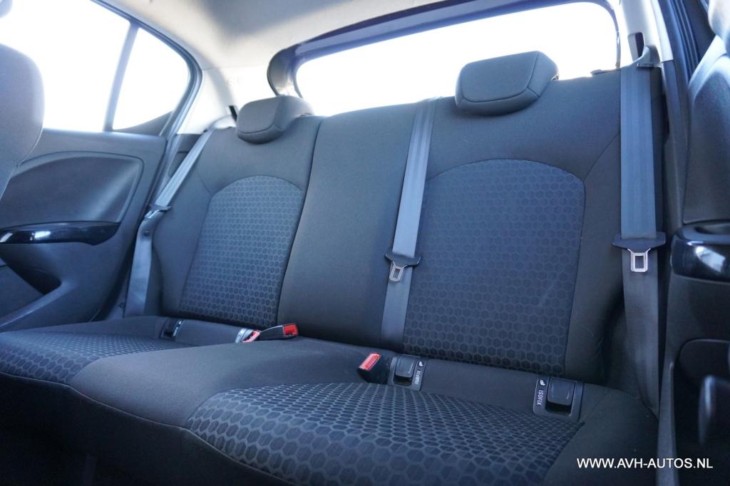 Opel Corsa 1.4 color edition