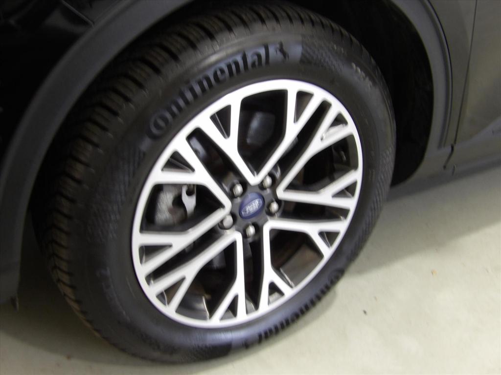 Ford Kuga 2.5 phev e-cvt 225pk titanium