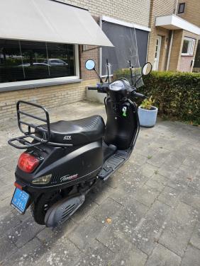 GTS Scooter
