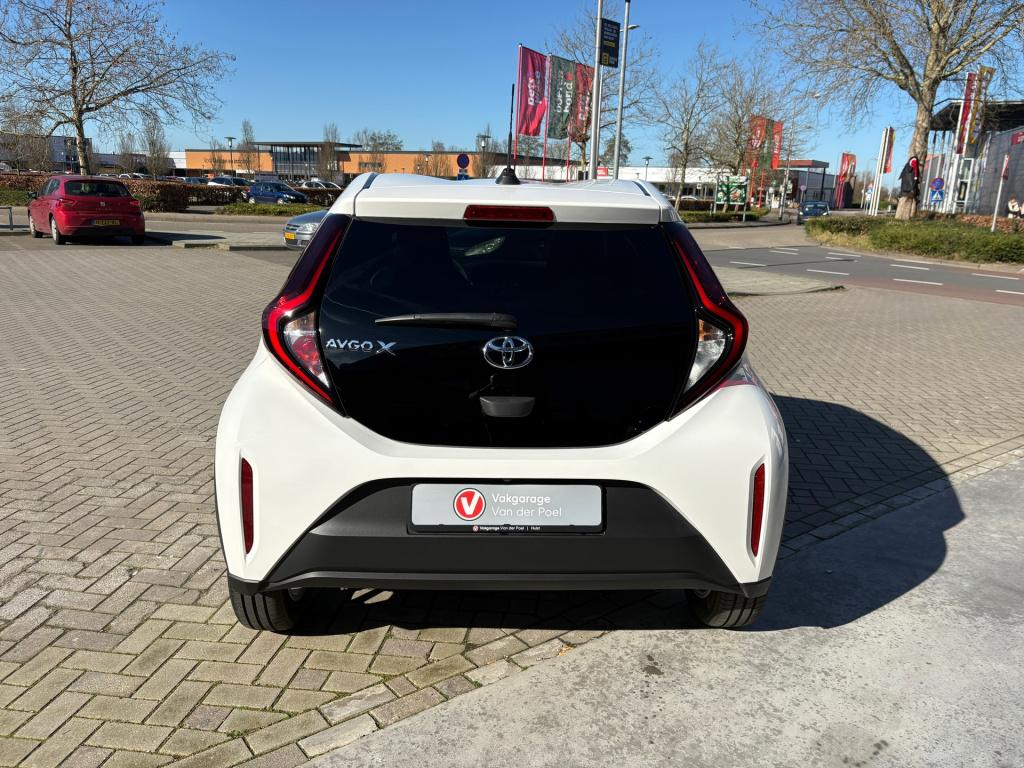 Toyota Aygo x 1.0 vvt-i mt play