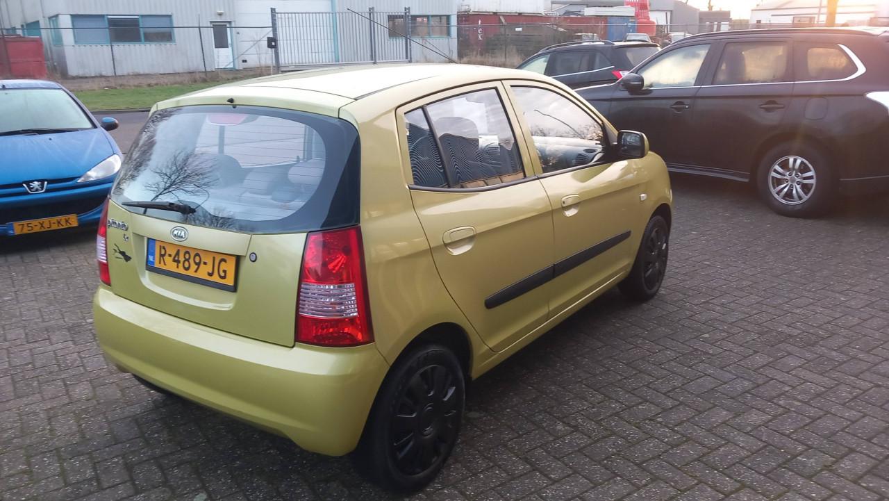Kia Picanto 1.1 LX 5deurs bj:2005 airco apk 10-2026