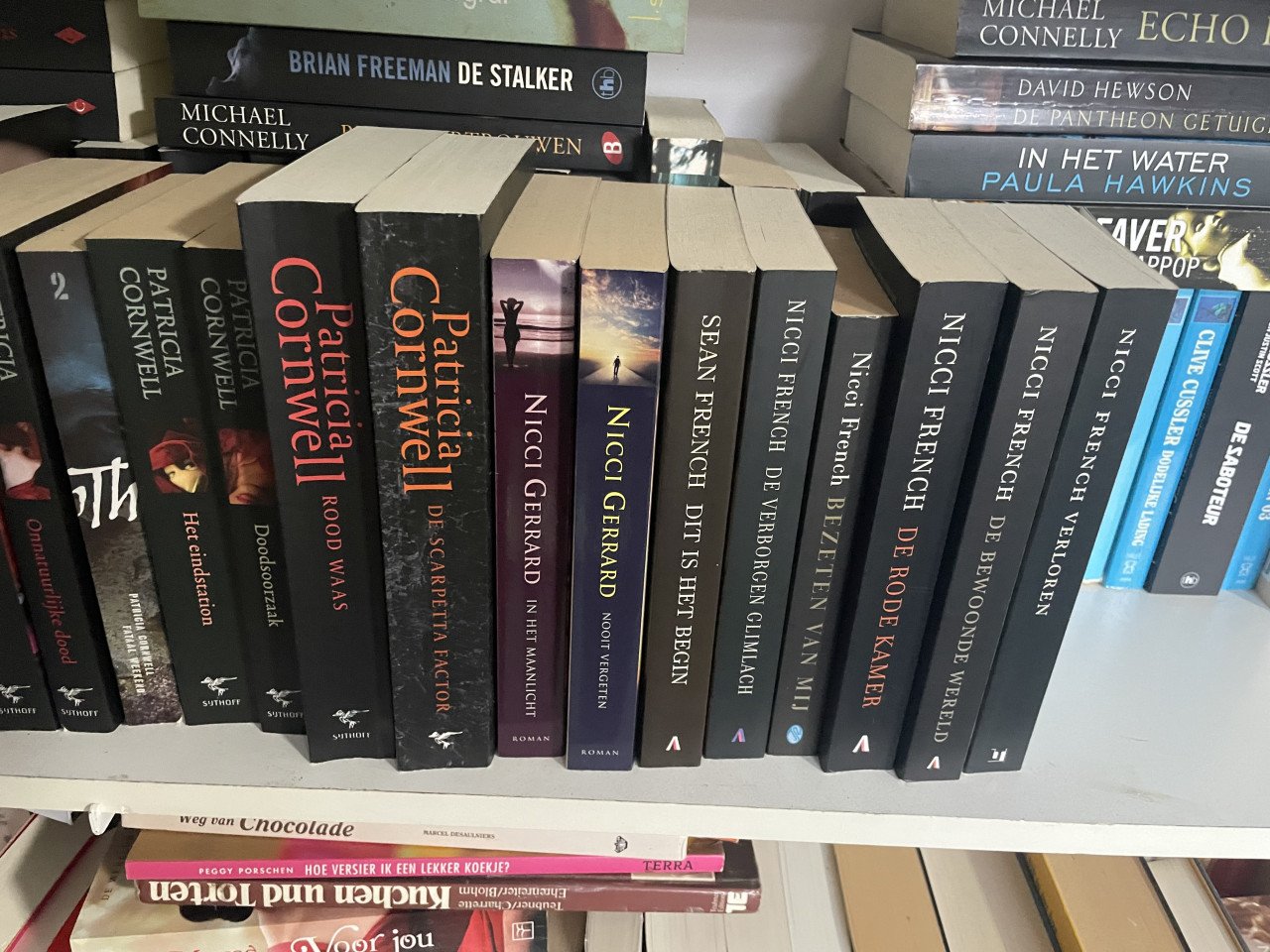 8 dozen met Boeken 0,50 per stuk of alle dozen voor ….