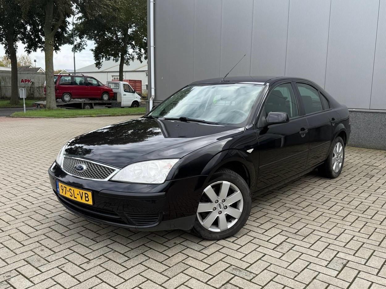 Ford Mondeo 1.8-16V Trend Vol Jaar Apk