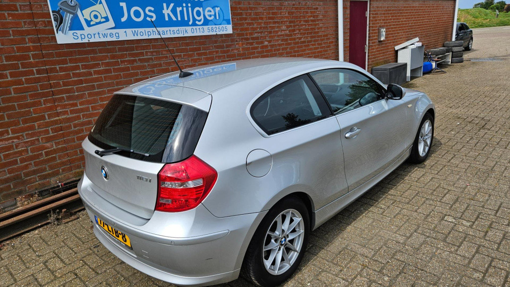 BMW 1 Serie 118i business line