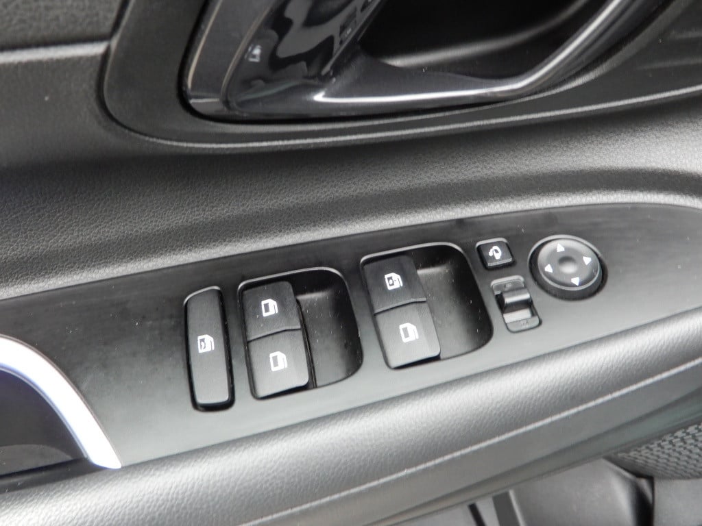Hyundai Bayon 1.0 t-gdi premium | nl auto | trekhaak |