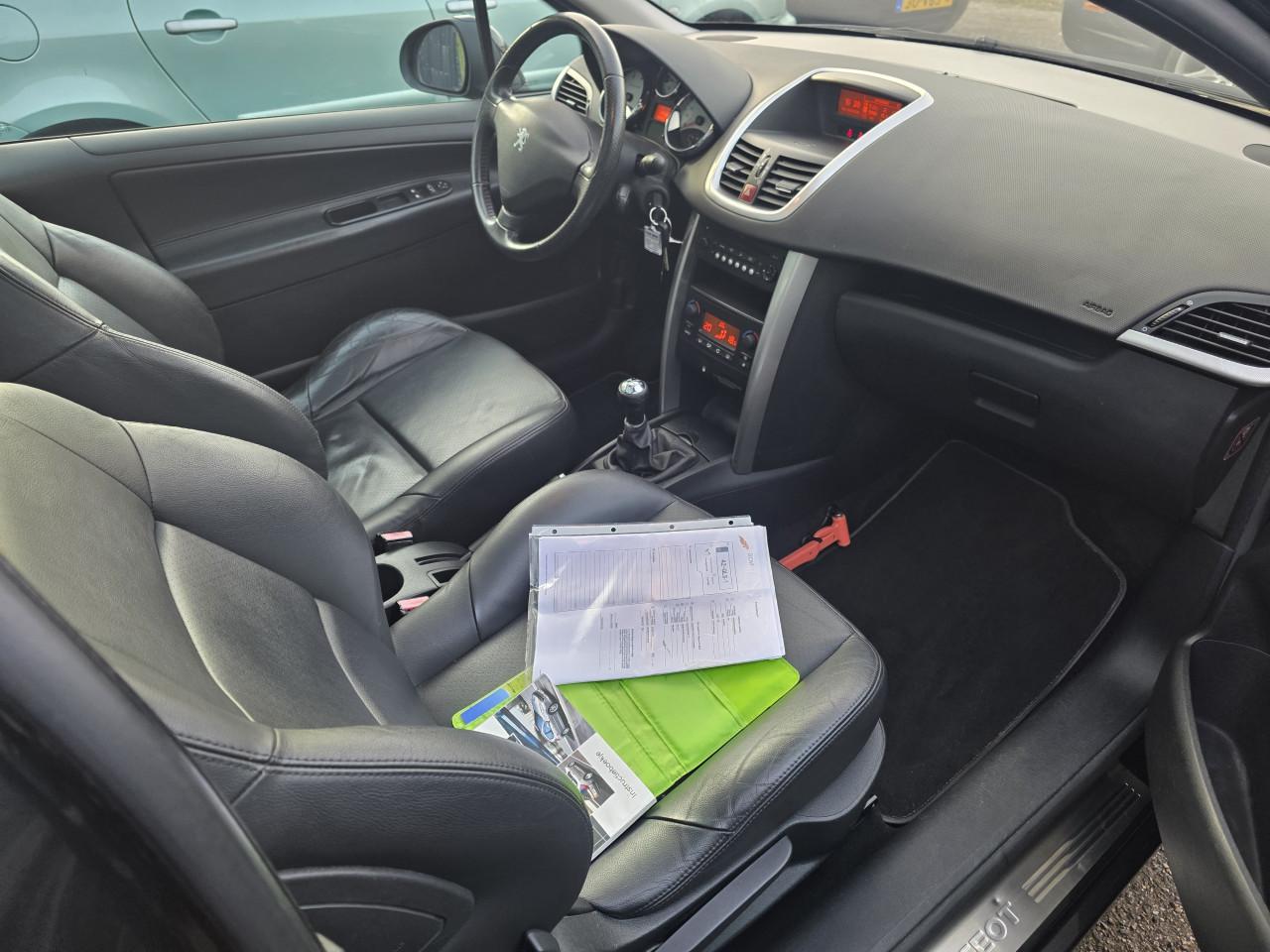 Peugeot 207 1.6 VTi XS Pack Pano Dak/Vol Met Slecht's 144851km!