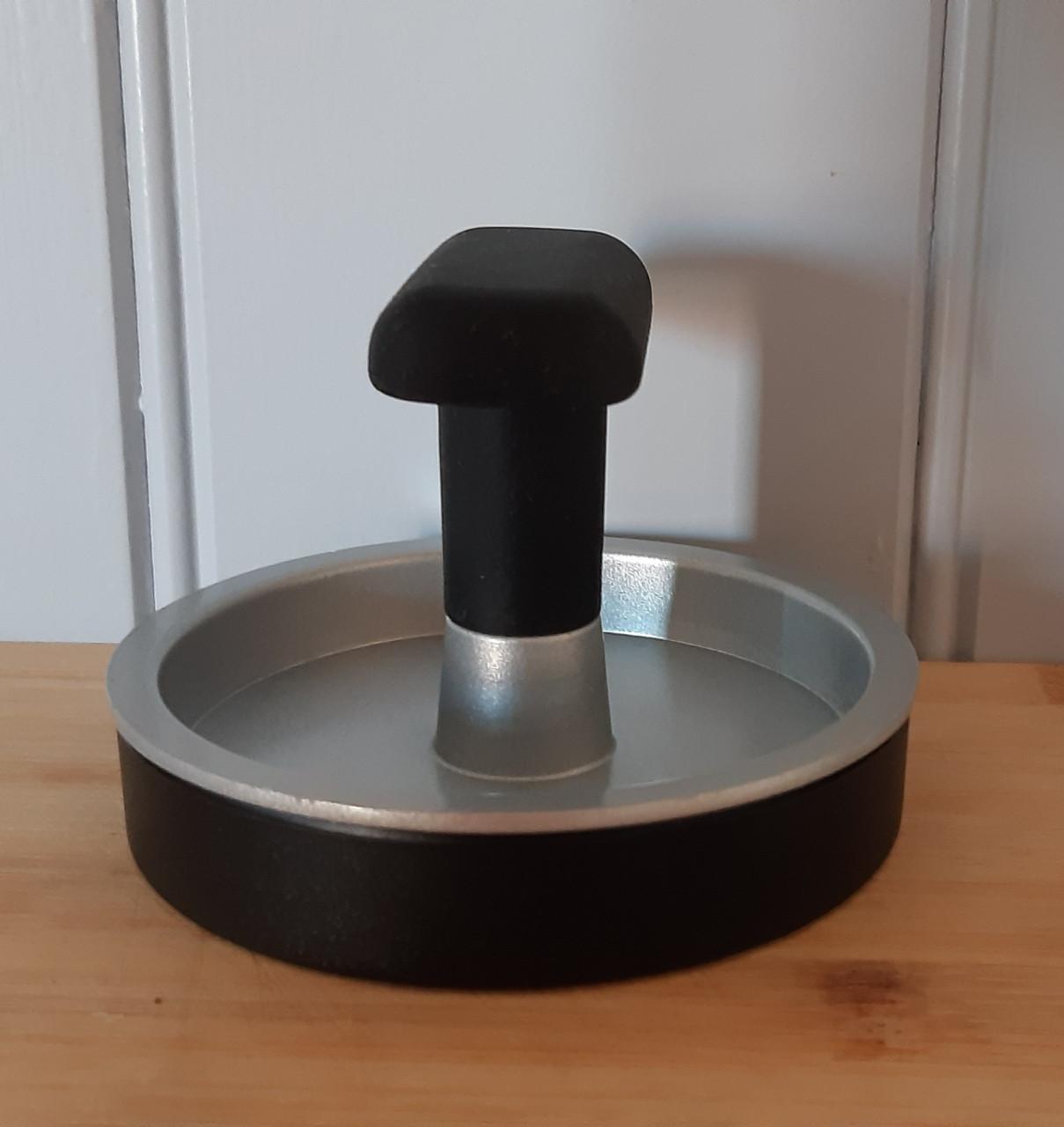 Barbeque hamburgerpers : GRILLMEISTER