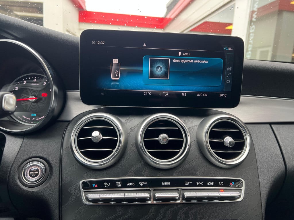 Mercedes-Benz C-Klasse estate 200 business solution amg
