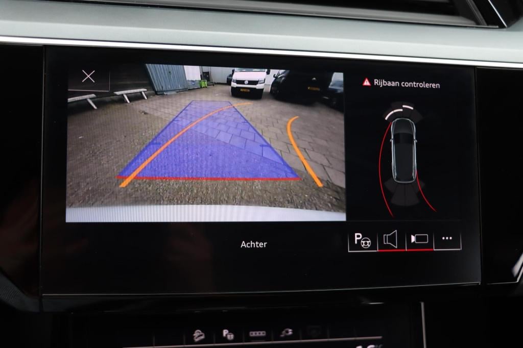 Audi E-tron 55 quattro s edition 95 kwh 408pk | soh 92,1% |