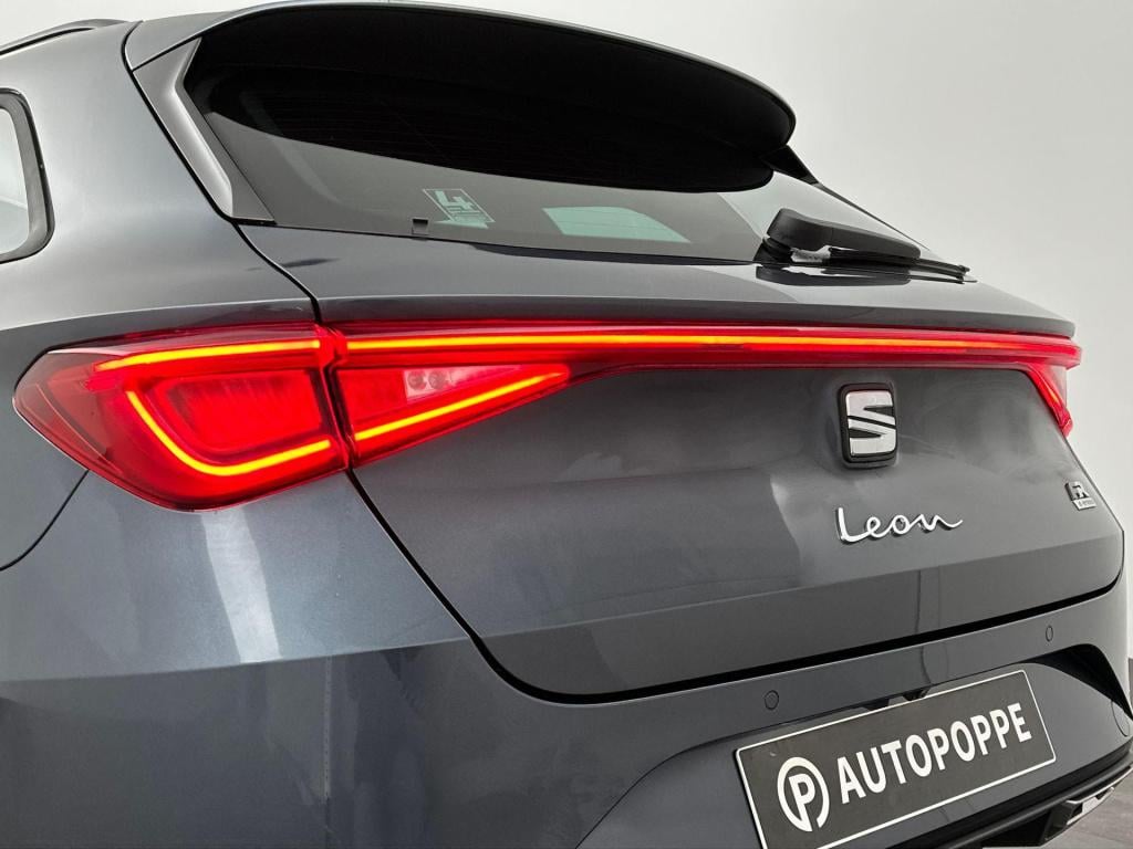 Seat Leon sportstourer fr phev first edition 1.5 tsi ehybrid 204pk dsg