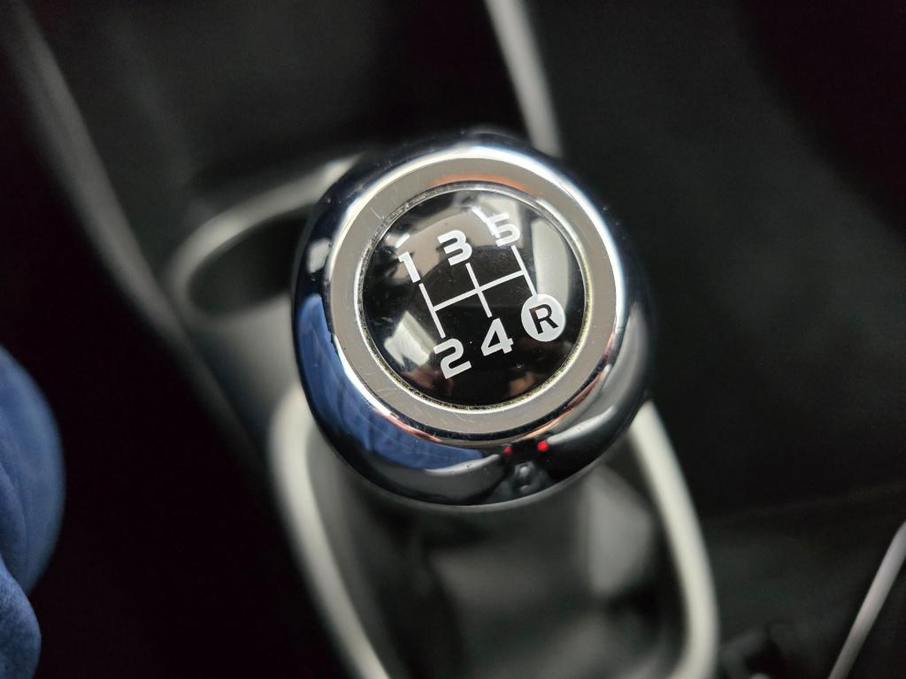 Toyota Aygo occasion 1.0 vvt-i x-play | zwart | tweedehands toyota aygo | a