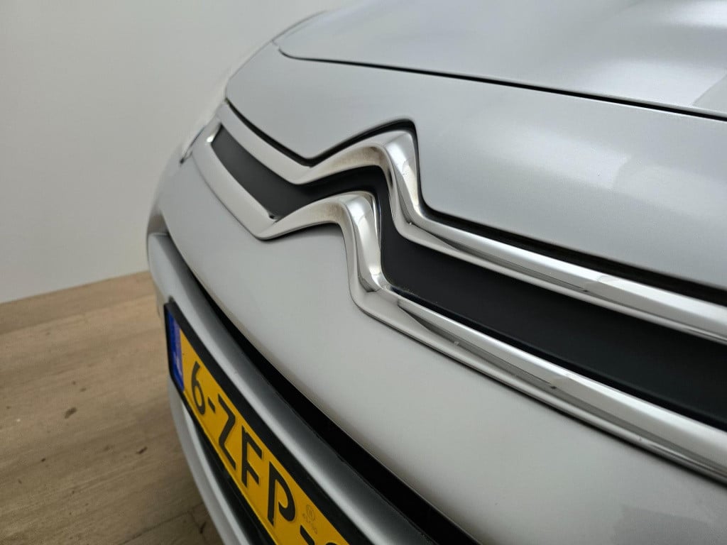 Citroen C3 occasion 1.0 puretech attraction met airco en unieke km stand | 