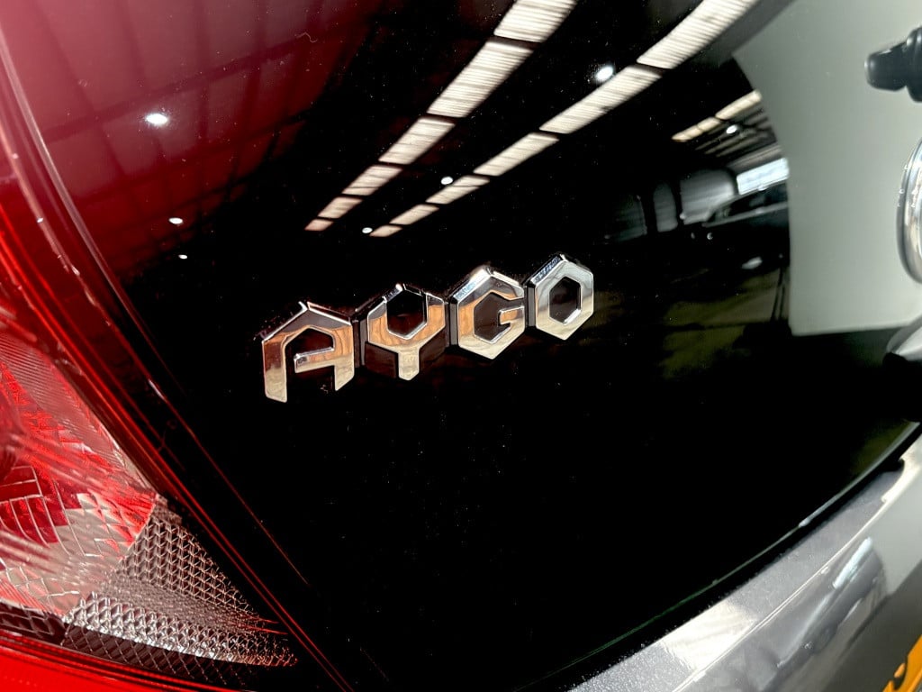 Toyota Aygo 1.0 vvt-i x-play