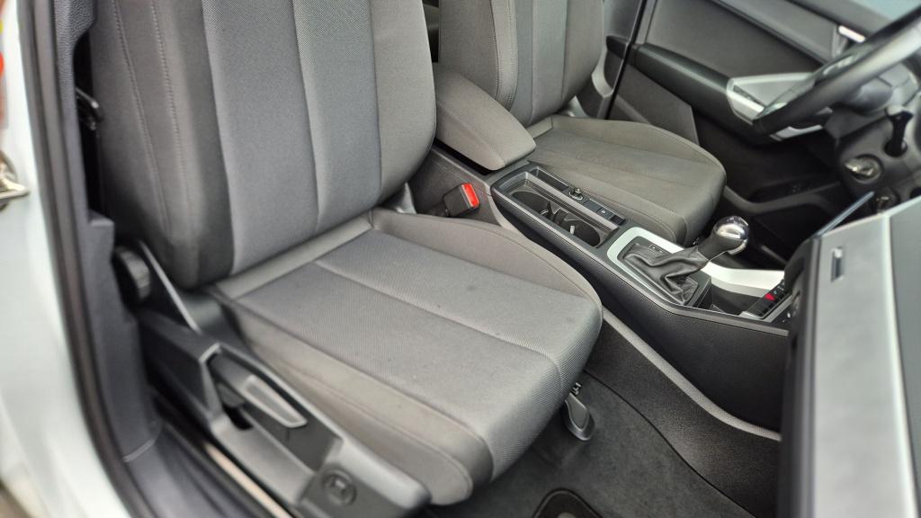 Audi Q3 45 tfsi e edition | hybride | led | clima | navi | acc | 19 inch