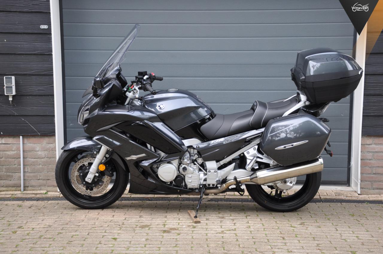 Yamaha FJR 1300, zeer compleet 2021