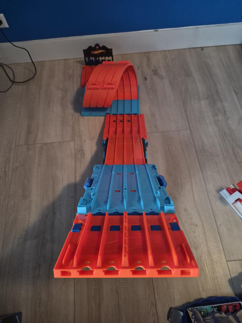 Hot Wheels Racebaan Ultimate Garage racebaan