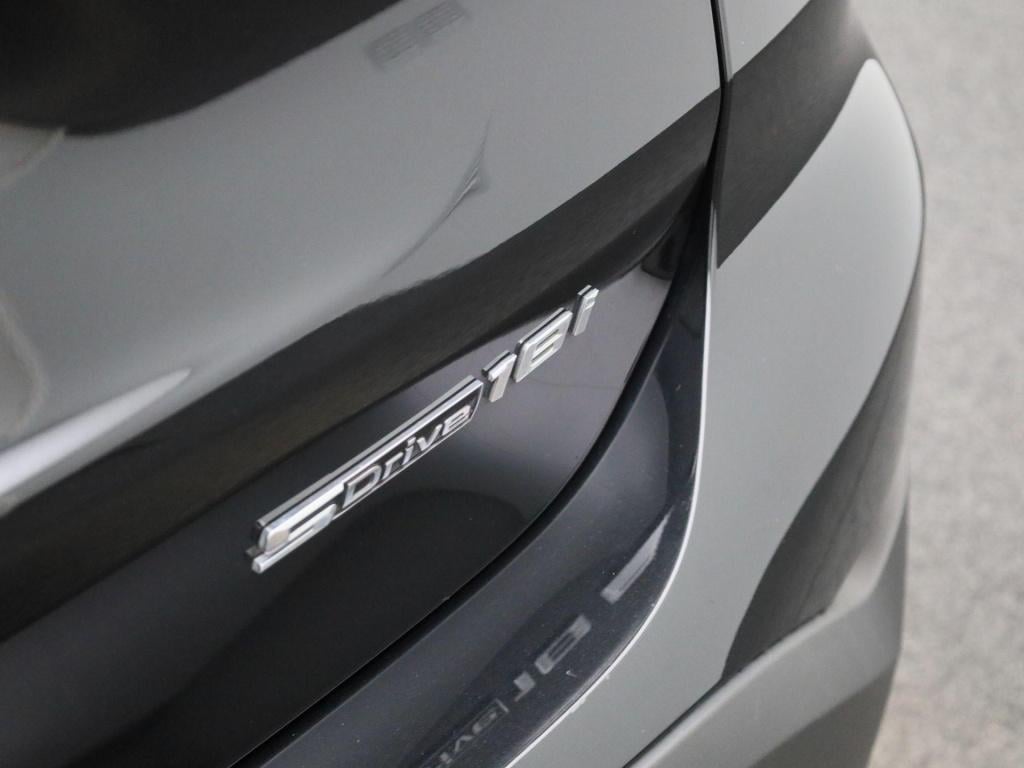 BMW X1 sdrive18i business edition | automaat | navigatie | head-up display