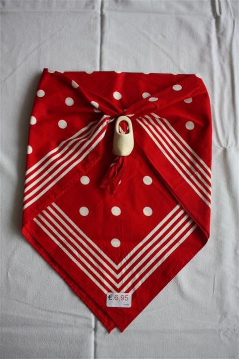 Dasklompje met zakdoek Blank klompje Grootte: 7 cm. Klompje Euro  2,50