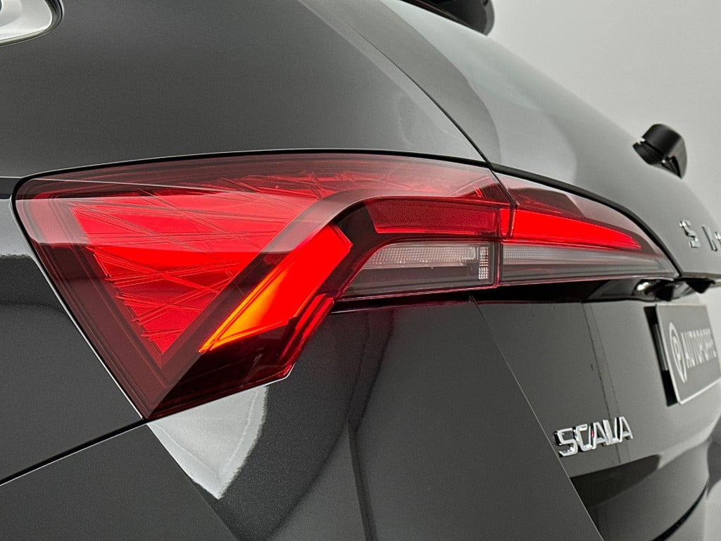 Skoda Scala business edition 1.0 tsi 85 kw / 115 pk hatchback