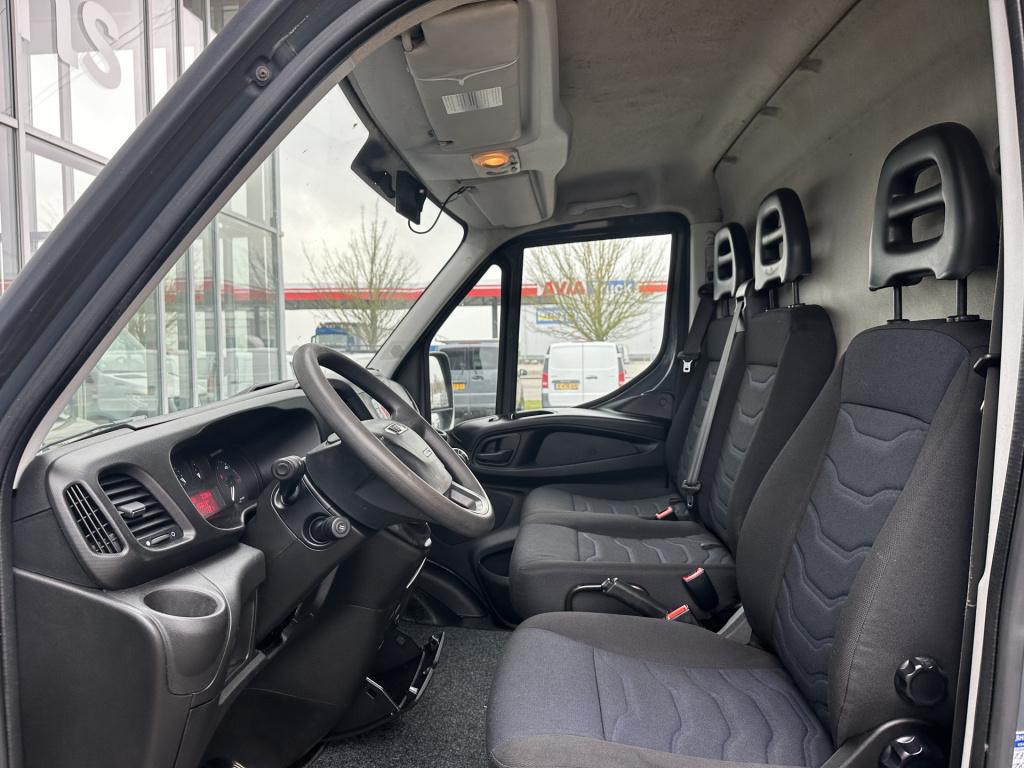 Iveco Daily 35c18v 3.0 180pk 352 h2 l | trekhaak 3.5t | airco | cruisec.
