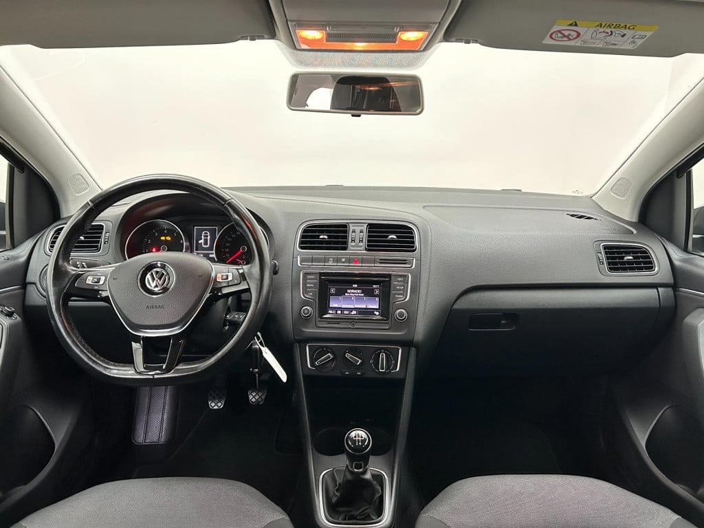 Volkswagen Polo occasion 1.2 tsi highline met airco en leuke velgen | tweed