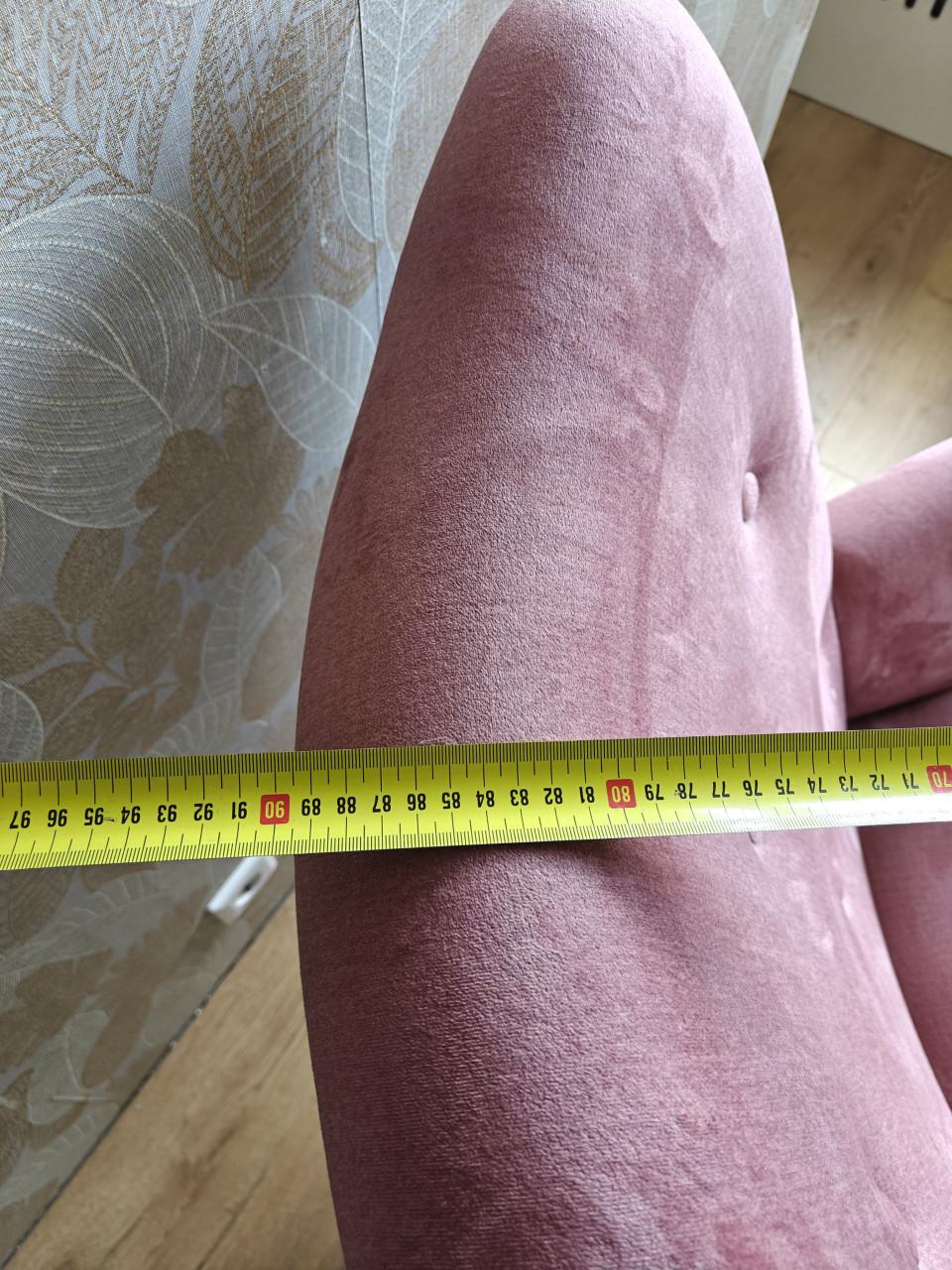 Grote roze oorfauteuil in zeer nette staat!