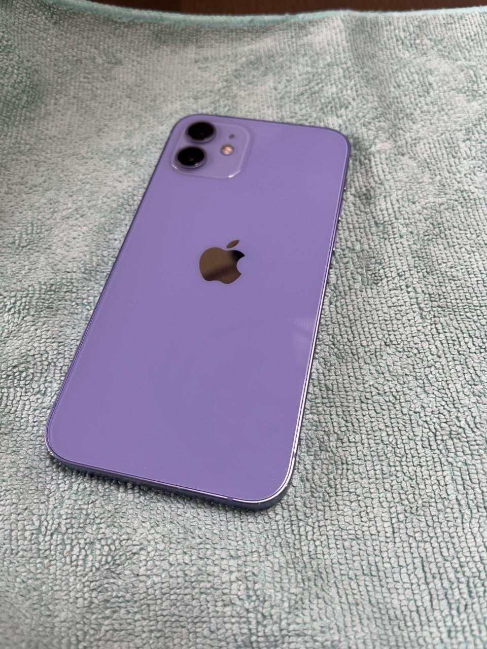 Net afgewerkte iPhone 12 [64GB] - Purper/voilet - Inclusief accessoires