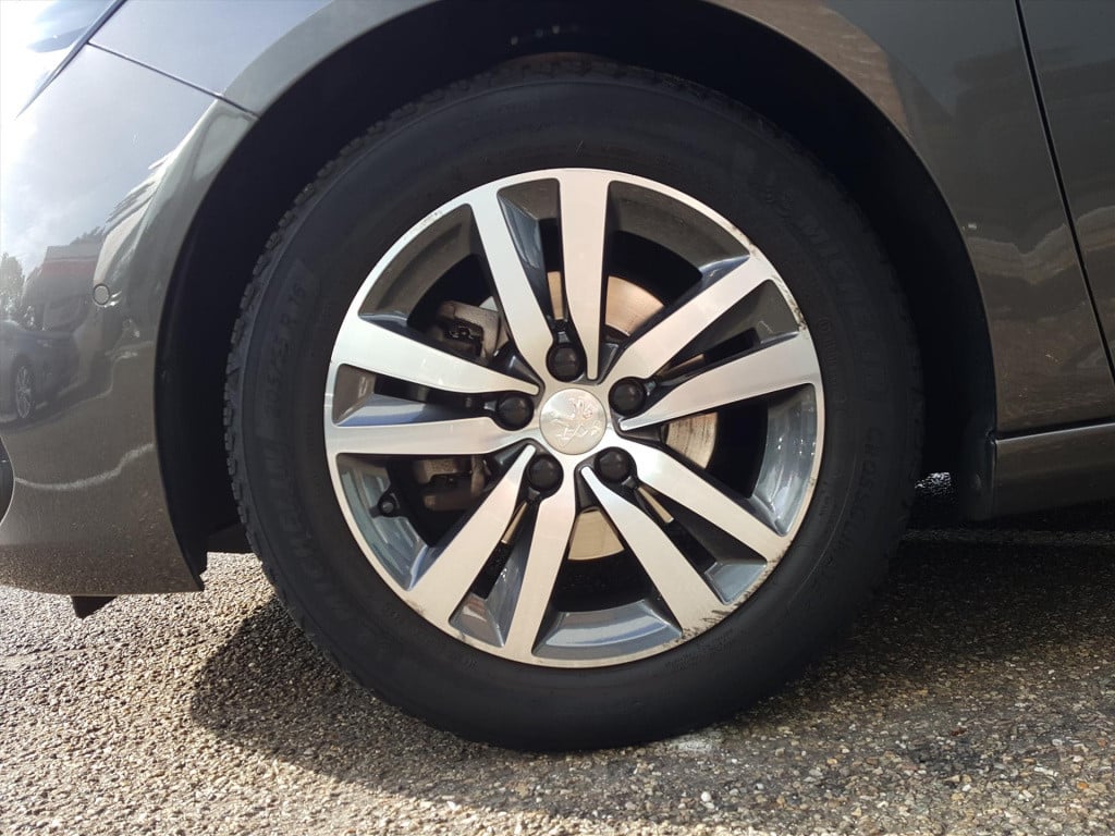 Peugeot 308 allure 1.2 pt-130pk s&s (vol)automaat (eat8) | panoramadak | na