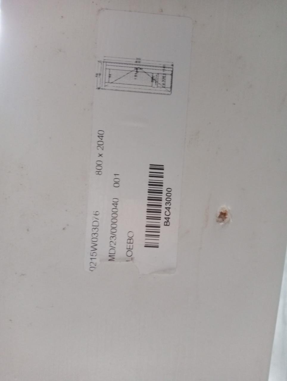 Deur met kozijn en raamkozijn