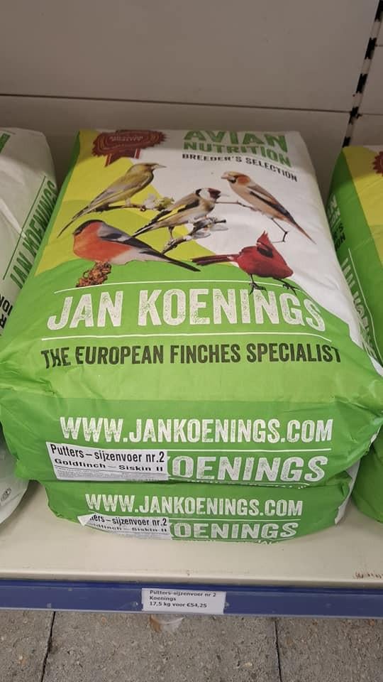 Diverse vogelvoeders van Jan Koenings