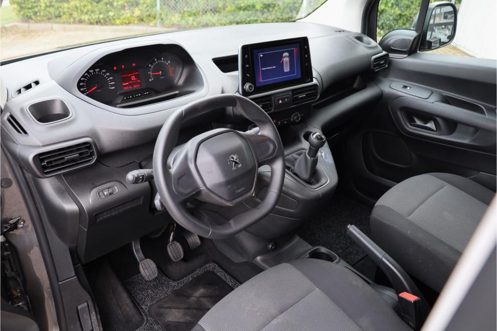 Peugeot Partner 1.5 bluehdi pro nav i apple cp i cr.contr.