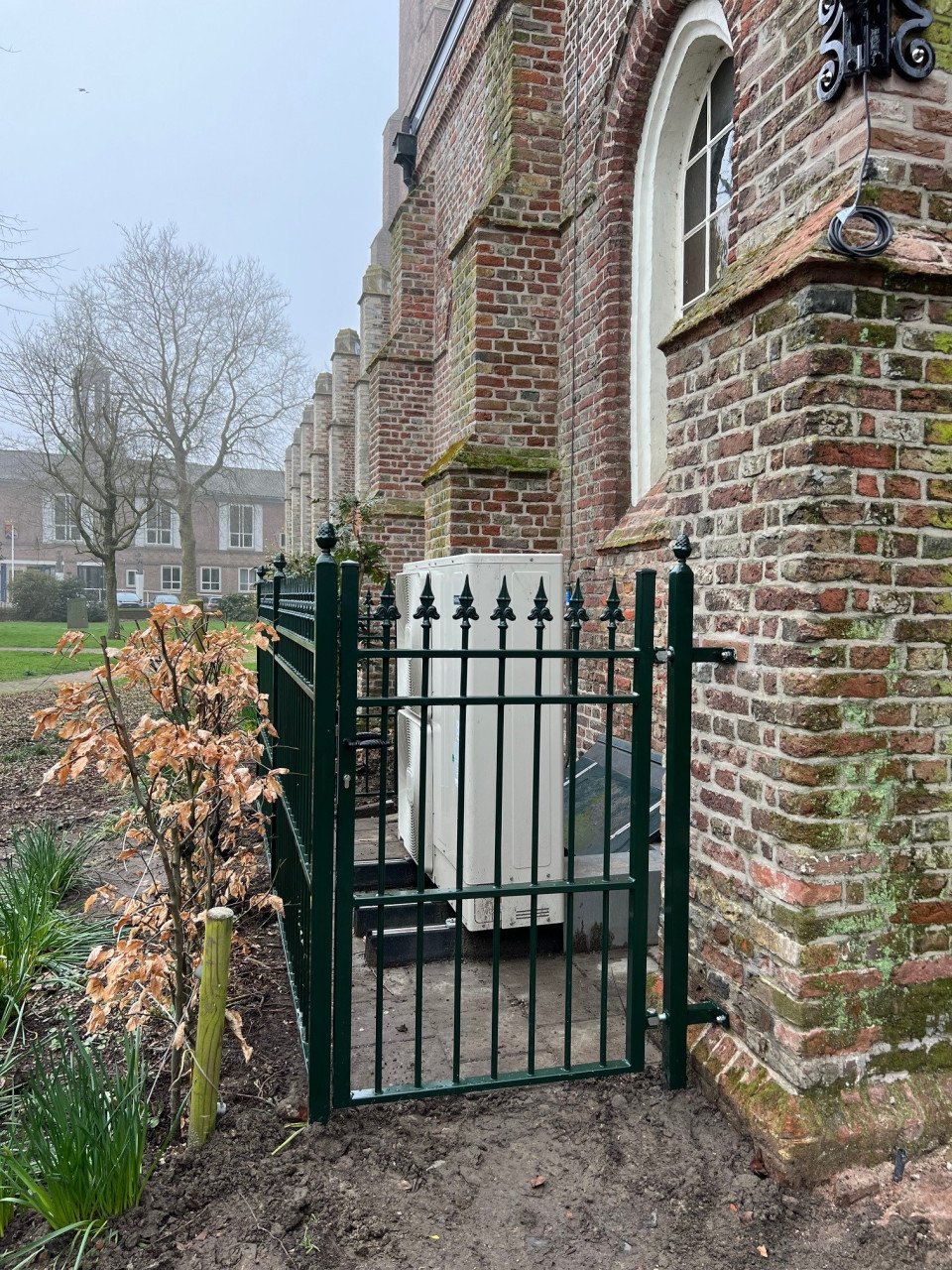 Voor al uw Tuinpoorten en Tuindeuren.