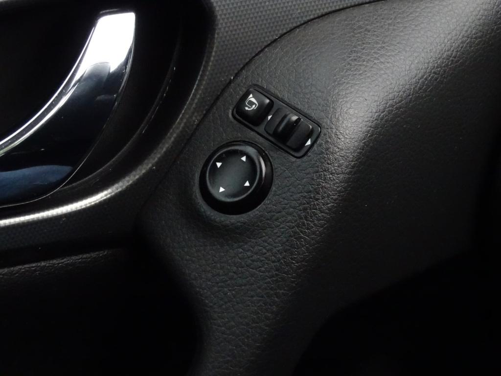 Nissan Qashqai 1.2 tekna automaat | pano | 360 camera | 18" | trekhaak