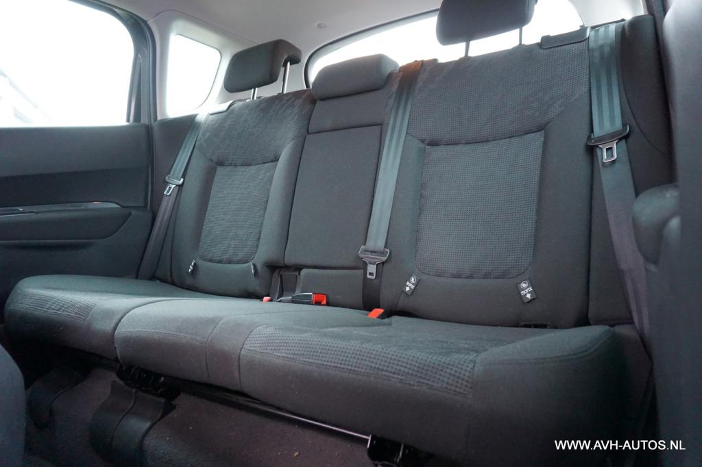 Peugeot 3008 1.6 vti active